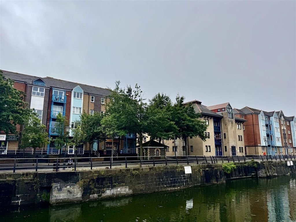 Property photo 1 of 9 Block.Jpg