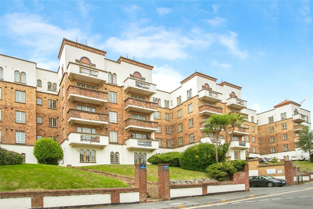Property photo 1 of 13 Picture No. 06