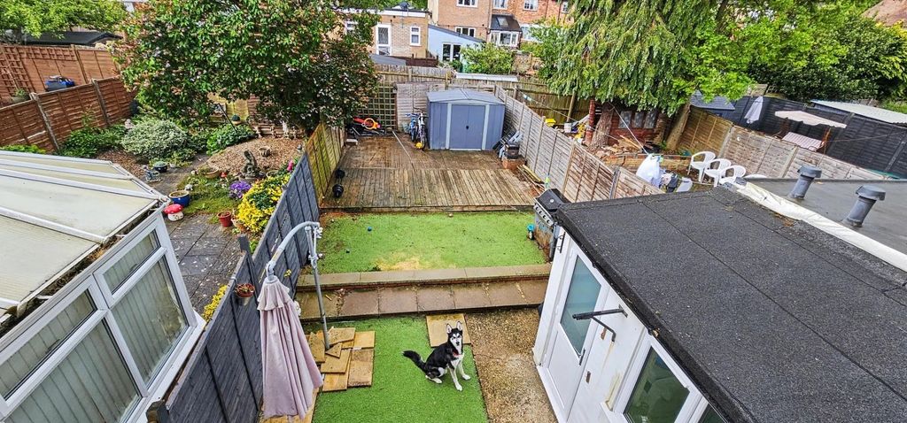 Property photo 2 of 10
