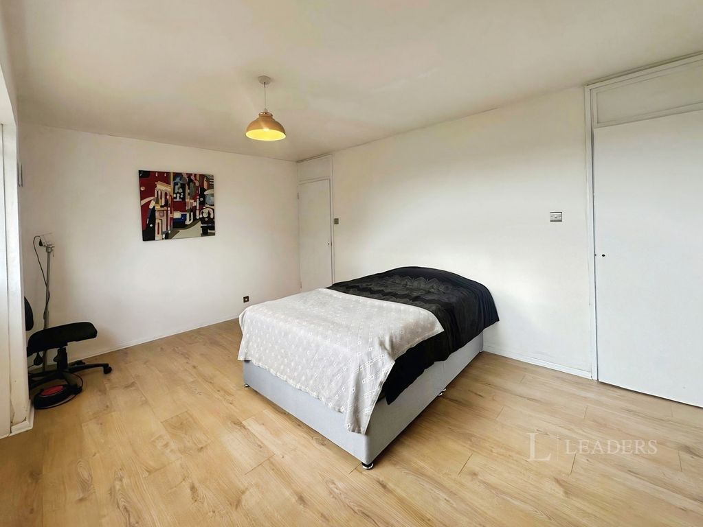 Property photo 2 of 9 Pbox-Img.Jpg