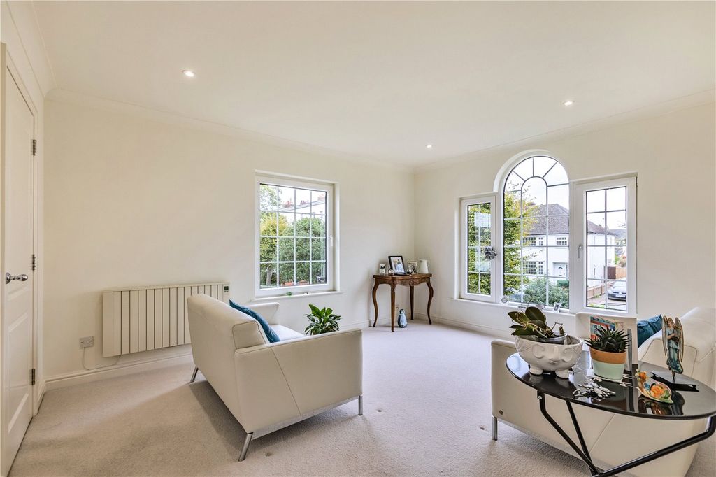 Property photo 3 of 11 Picture No. 04