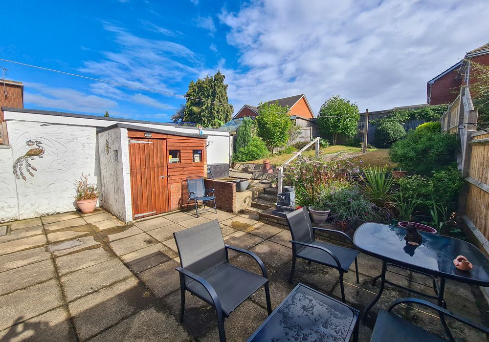 Property photo 2 of 13