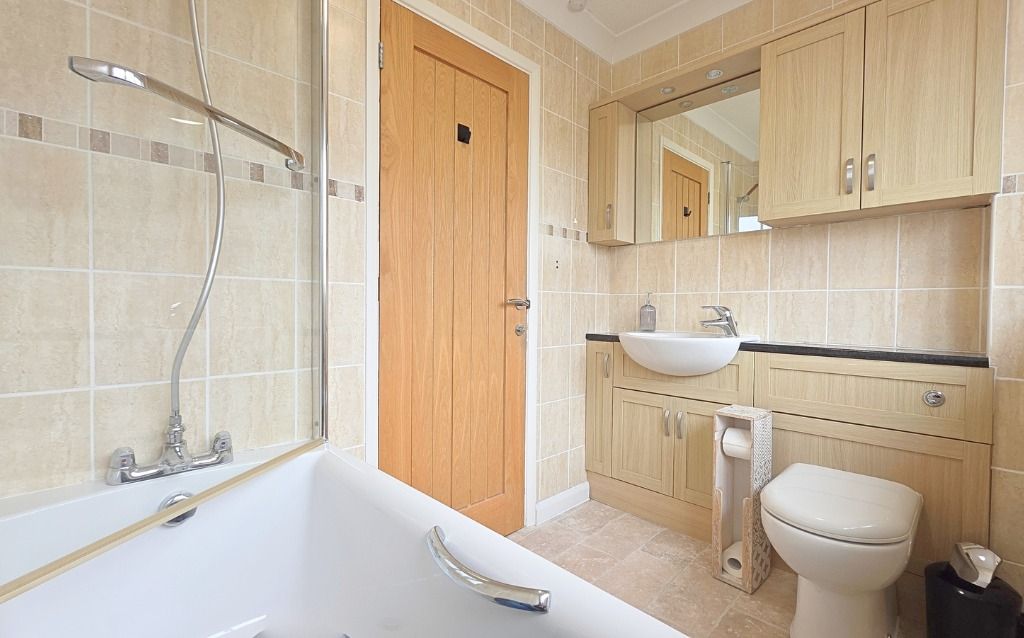 Additional image 18 of 4 bed detached house for saleDukes Wood, Crowthorne, Berkshire RG45
