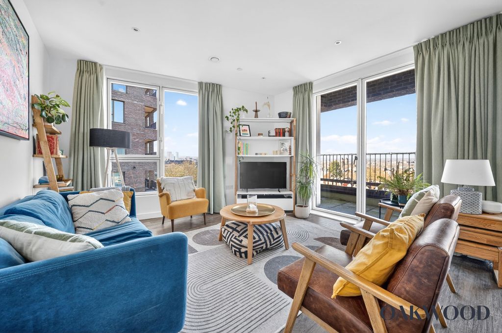 Property photo 3 of 25