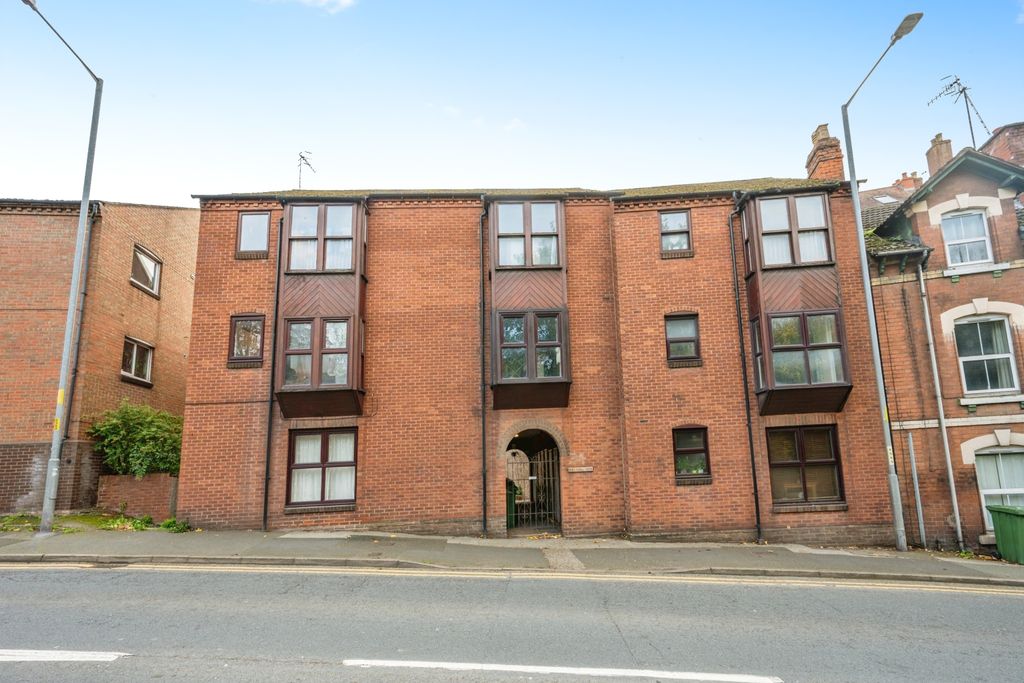 Property photo 2 of 15