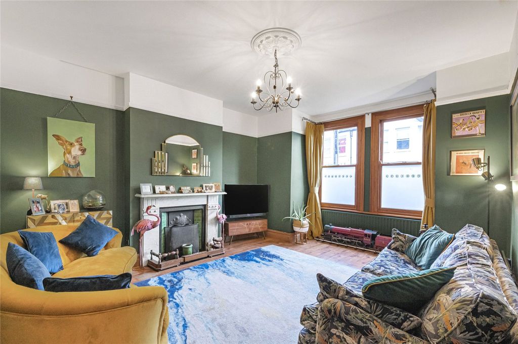 Property photo 3 of 19 Picture No. 11