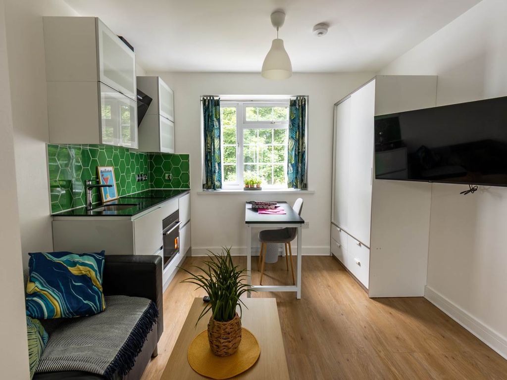 Property photo 2 of 4 3Ww-Student-Accommodation-Hr-3