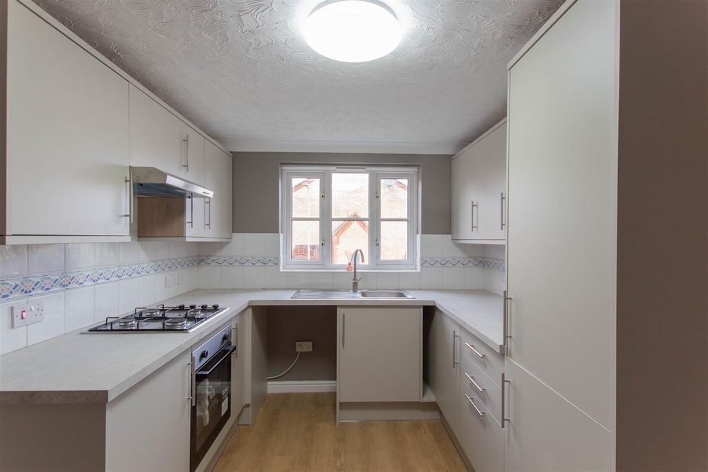 Property photo 2 of 10 Img_1443.Jpg