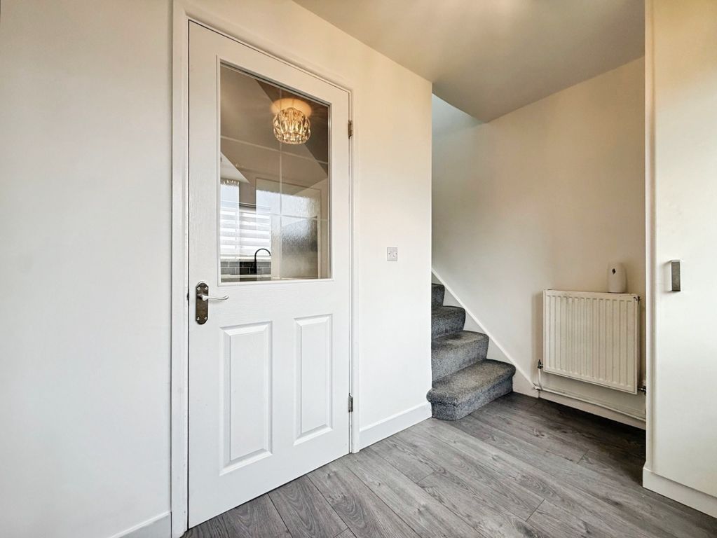 Property photo 2 of 21 4769054