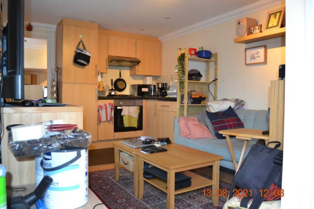 Property photo 3 of 11