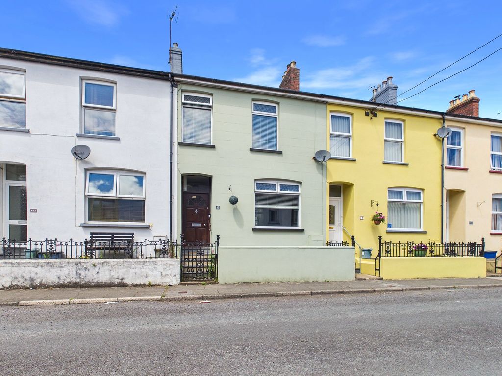 Property photo 1 of 15