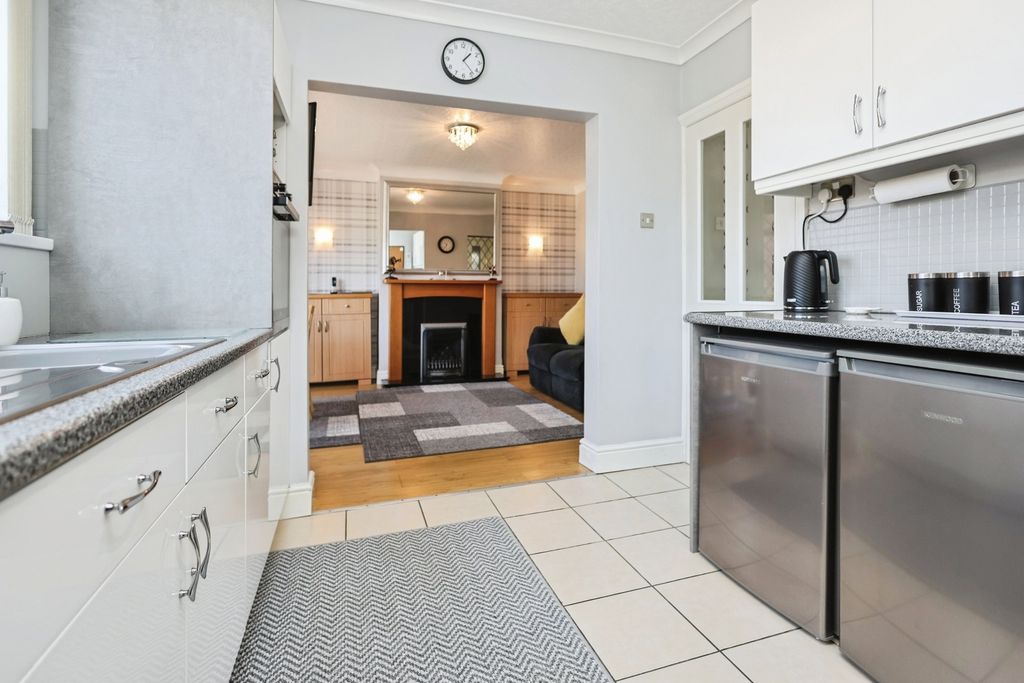 Property photo 3 of 19 Pbox-Img.Jpg