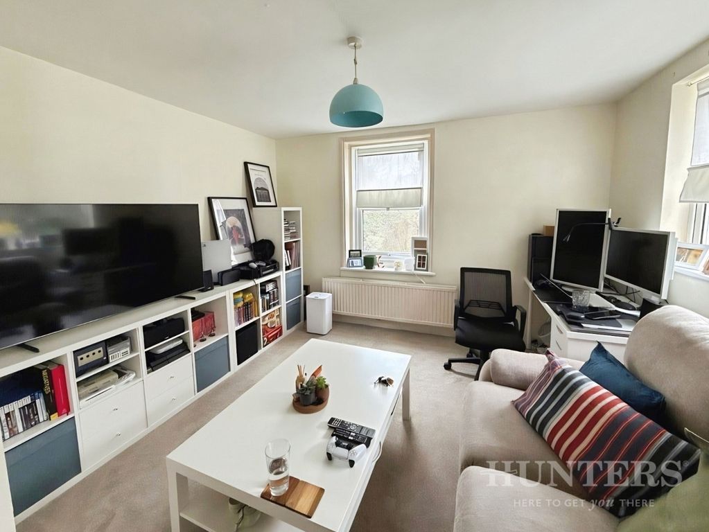 Property photo 2 of 6 Pbox-Img.Jpg