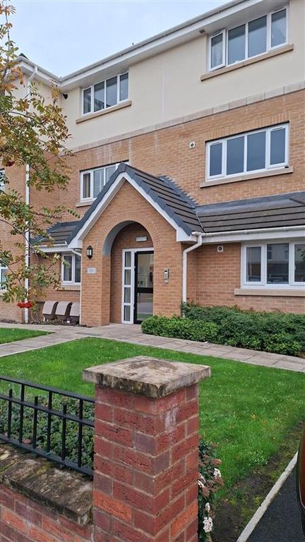 Property photo 1 of 11