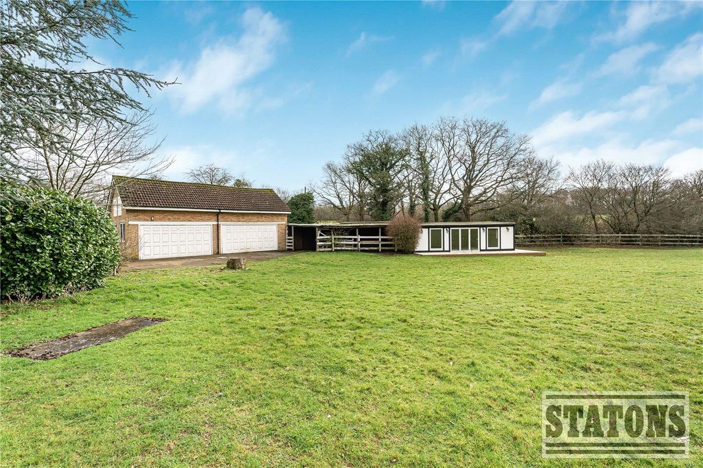 Additional image 37 of 5 bed detached house for saleFoxes Lane, Welham Green, North Mymms, Hatfield AL9