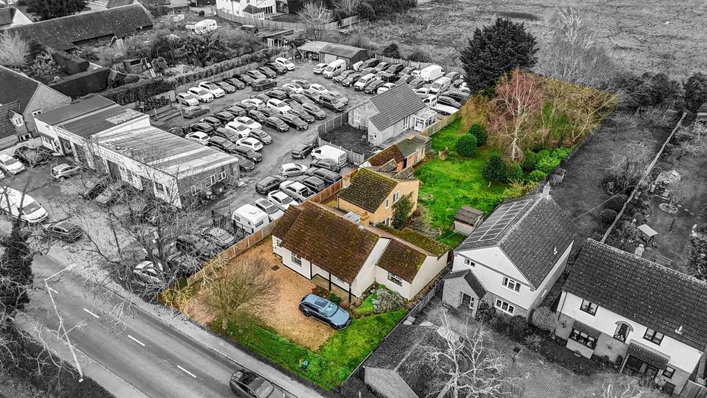 Property photo 3 of 33 18-69A078d22830c-1418167 (8)-18.Jpg