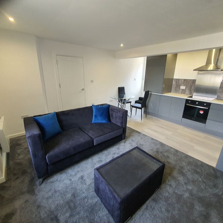 Property photo 1 of 9
