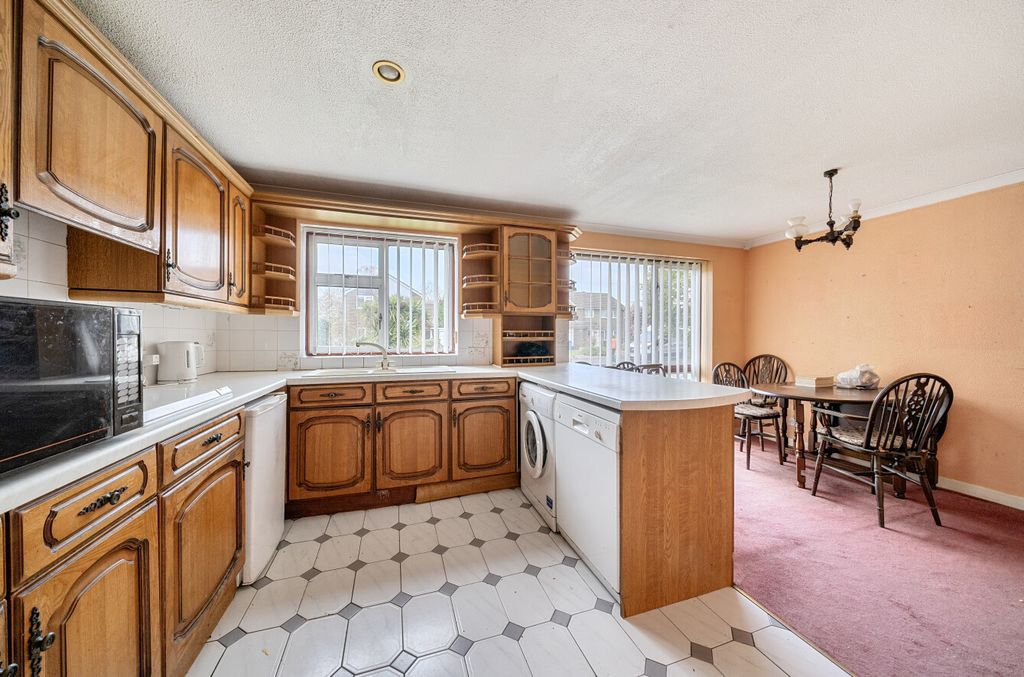 Property photo 2 of 15 1436669-2.Jpg