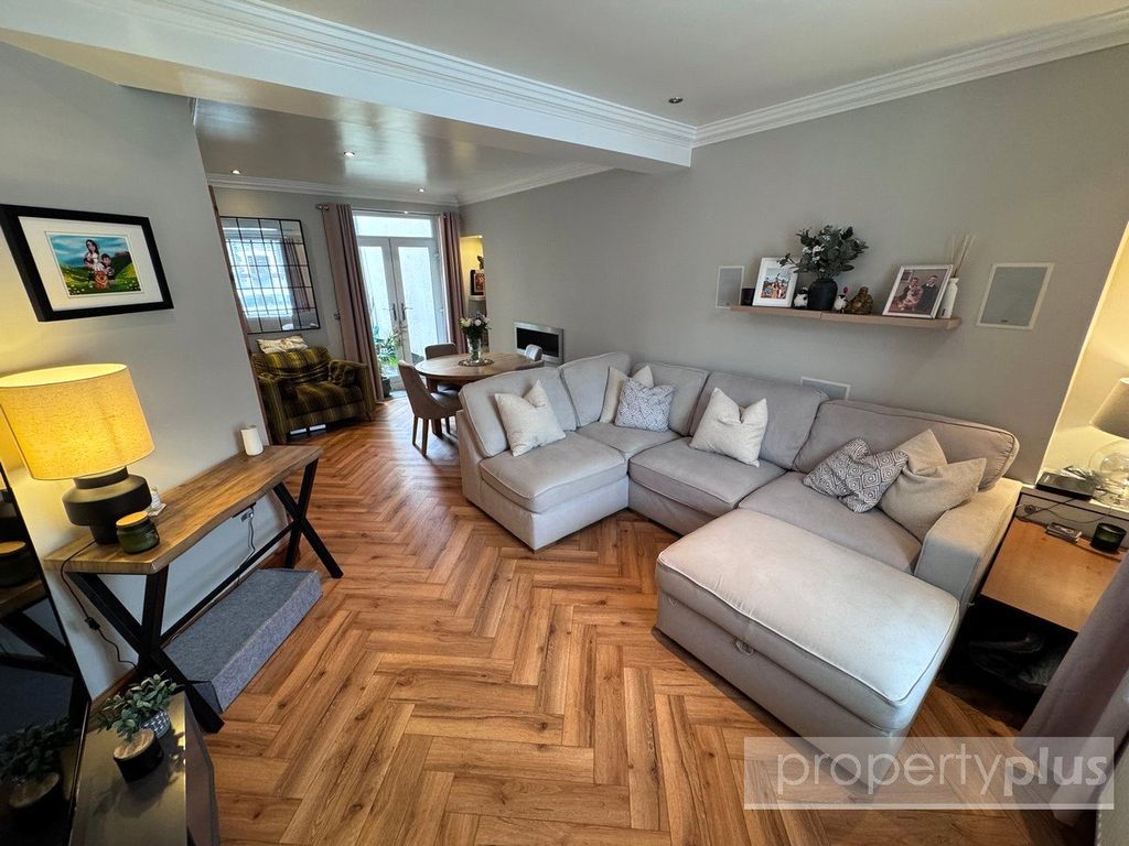 Property photo 1 of 28 Picture No. 20