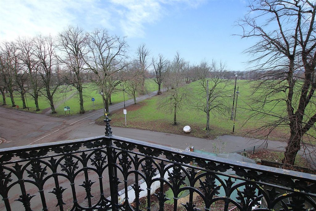 Property photo 2 of 15 Img_8664_(2).Jpg