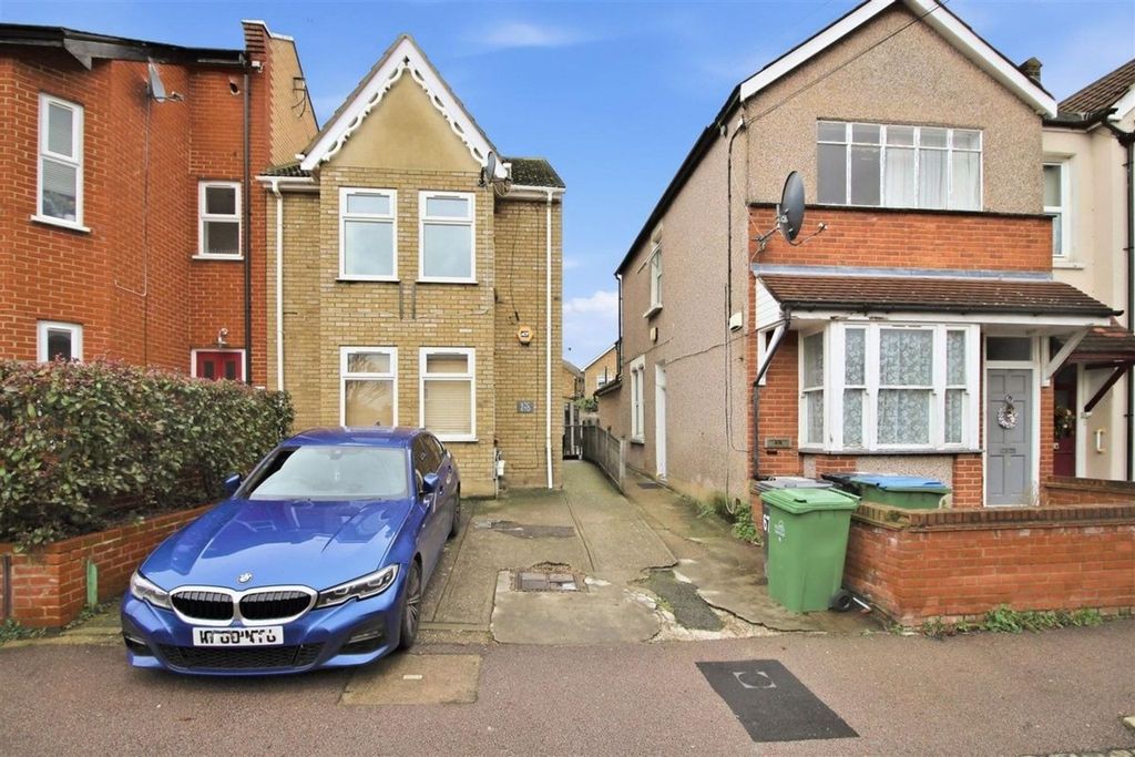 Property photo 1 of 1