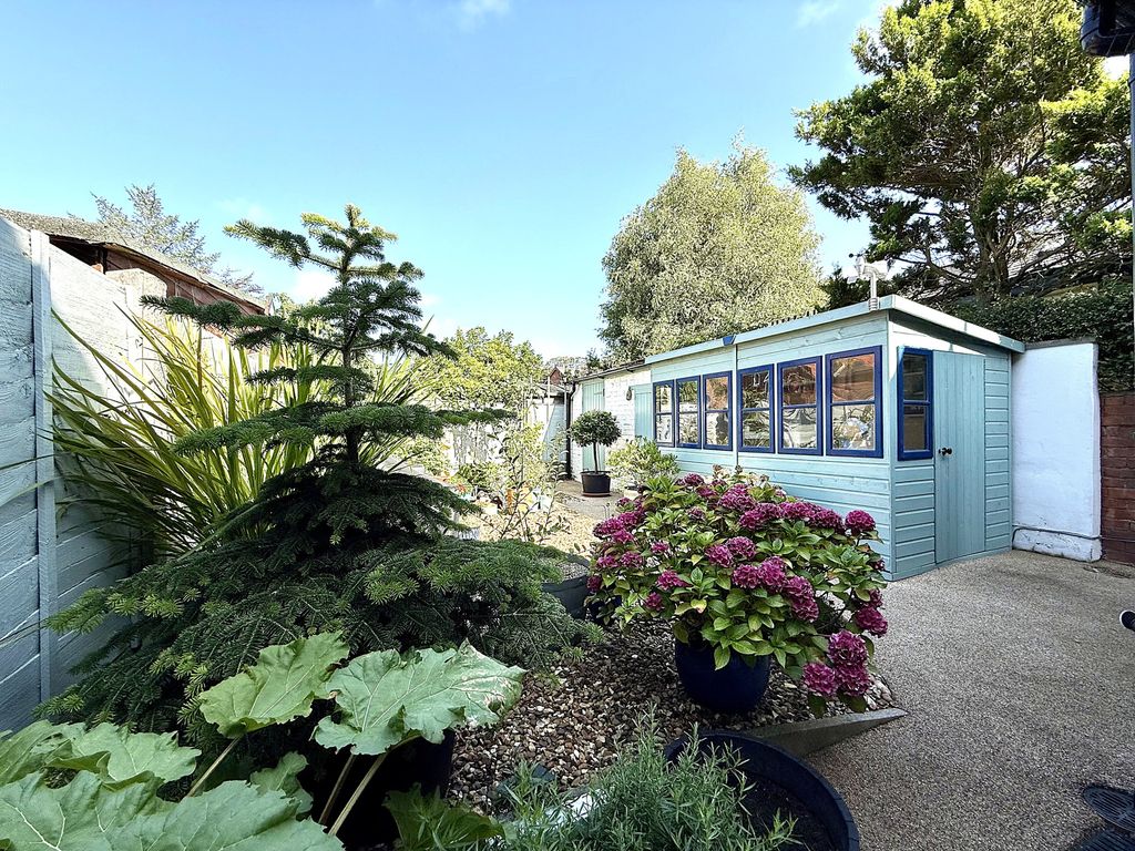 Property photo 3 of 30