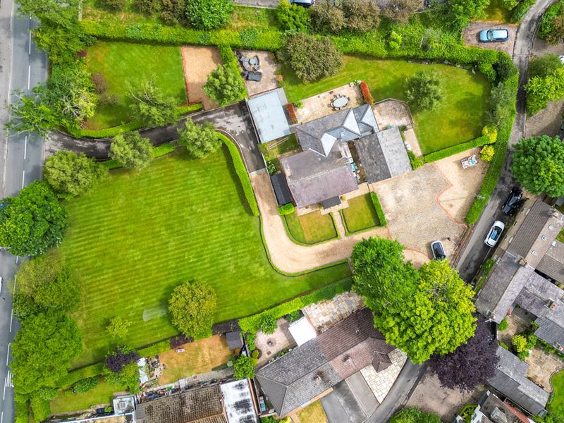 Property photo 2 of 33 Photo 35