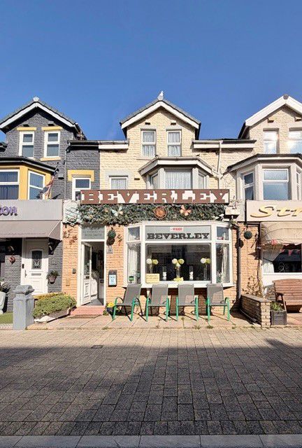 Property photo 1 of 30