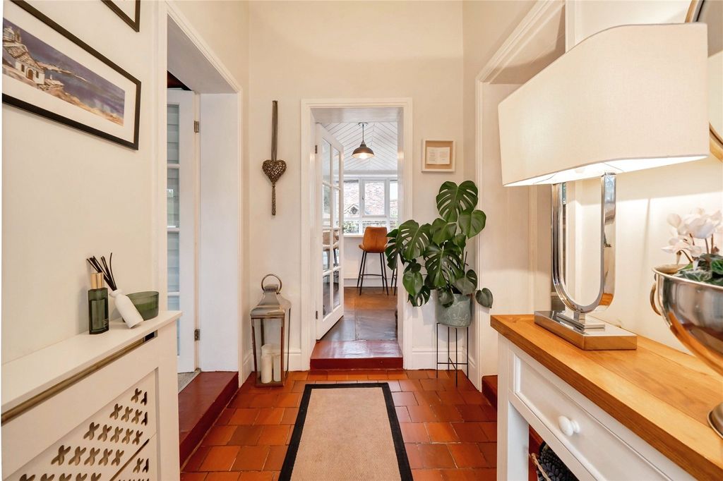 Property photo 2 of 29 Hallway