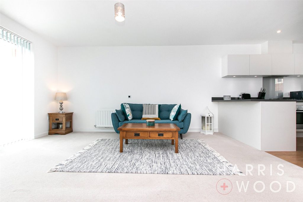 Property photo 3 of 23 Picture No. 03