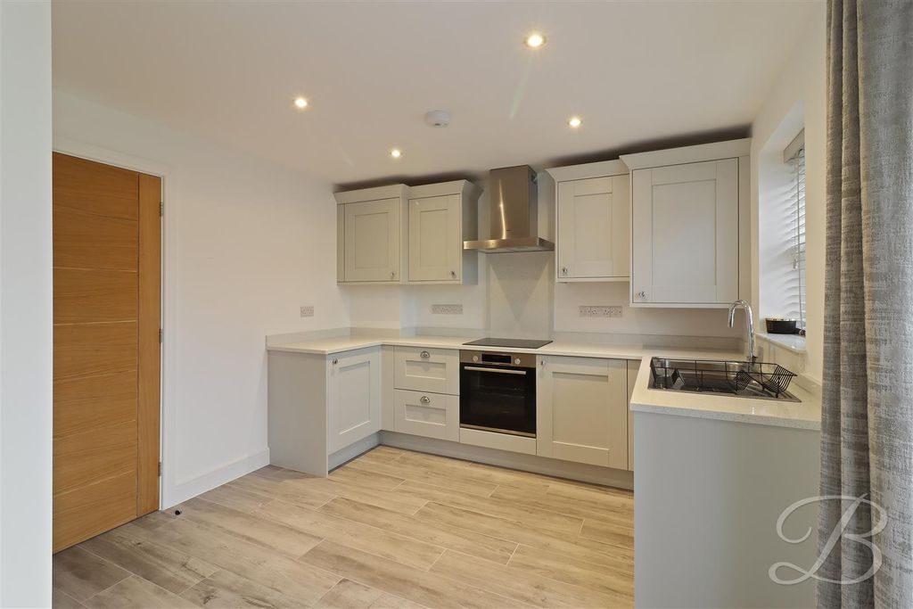 Property photo 2 of 19 Kitchen/Diner