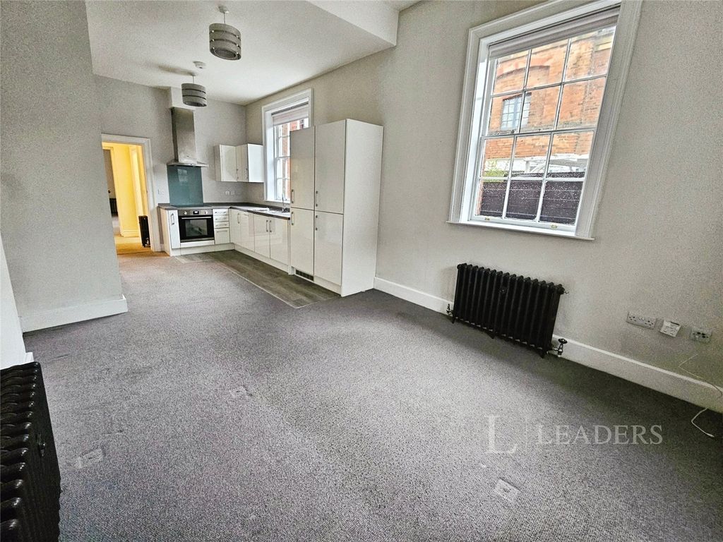 Property photo 2 of 18 Picture No. 06
