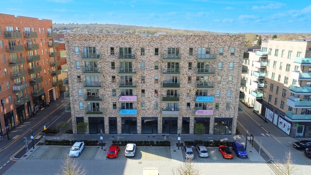 Property photo 1 of 9 Front.Png