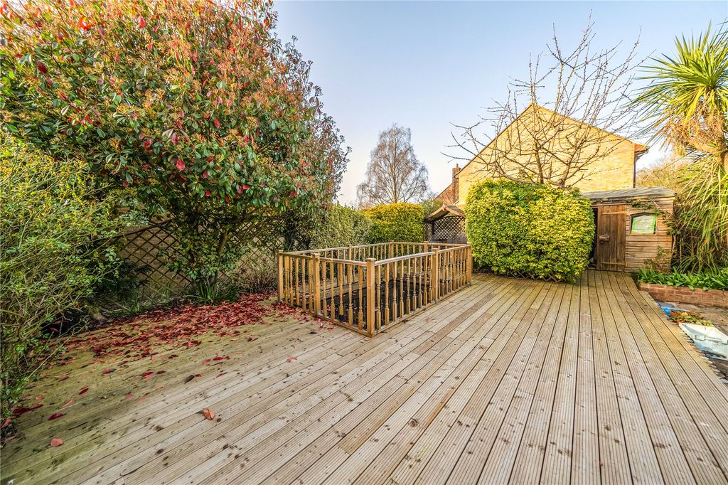 Property photo 2 of 27 Picture No. 02