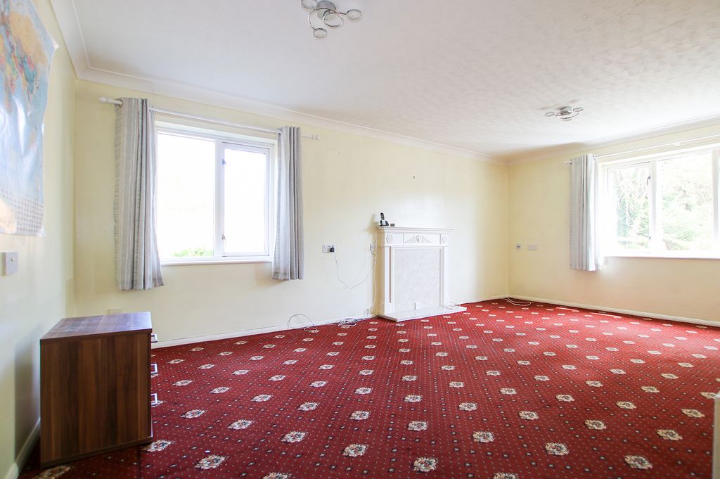 Property photo 3 of 7