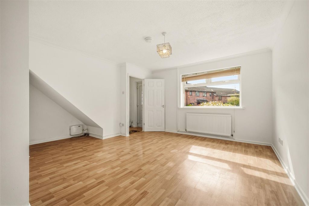 Property photo 3 of 15 05-P1161906.Jpg