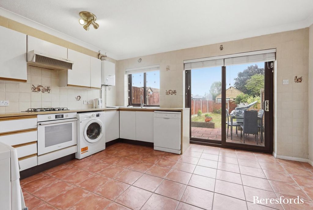 Property photo 3 of 18 Picture No. 05
