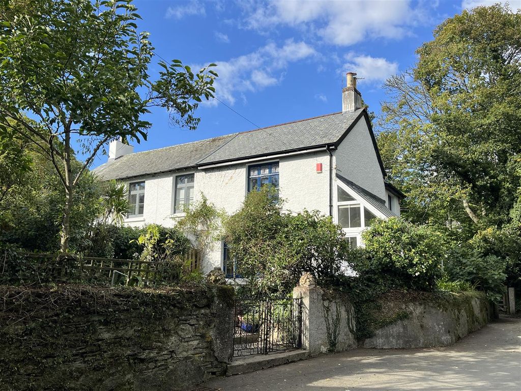 Property photo 1 of 13 Front.Jpg