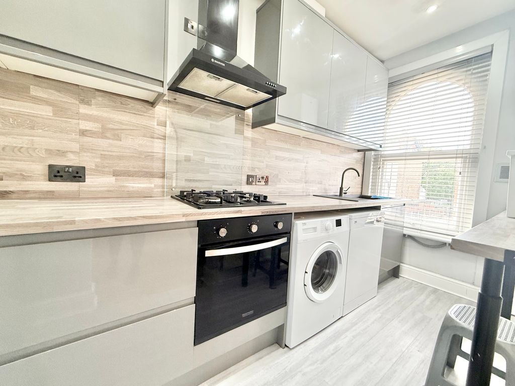 Property photo 2 of 7 Img_3735