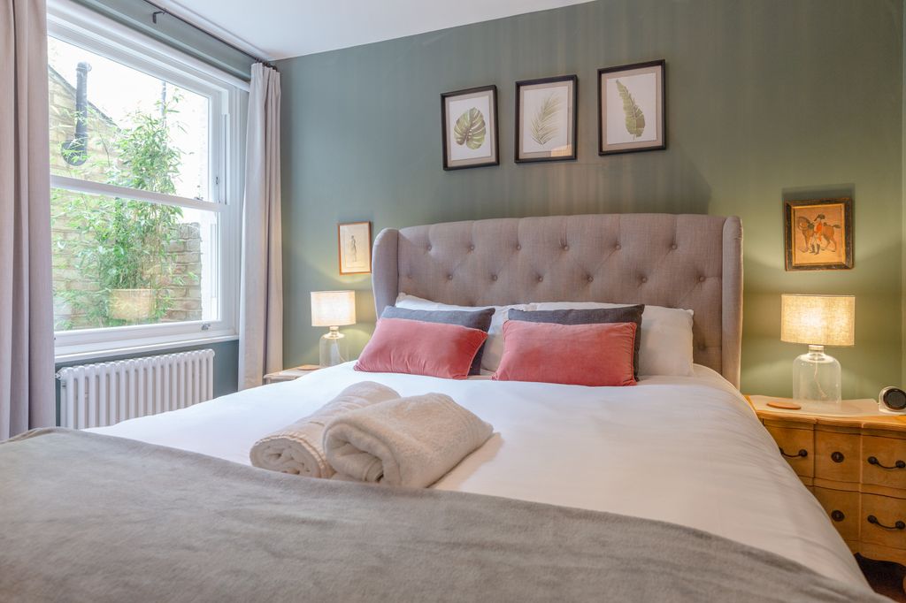 Property photo 3 of 26