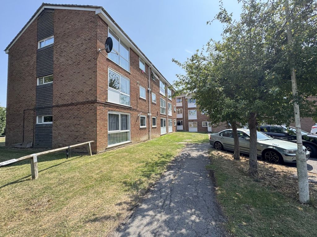Property photo 1 of 11