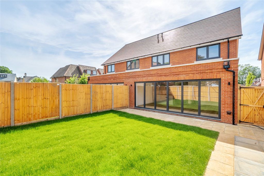 Property photo 3 of 18 Picture No. 44