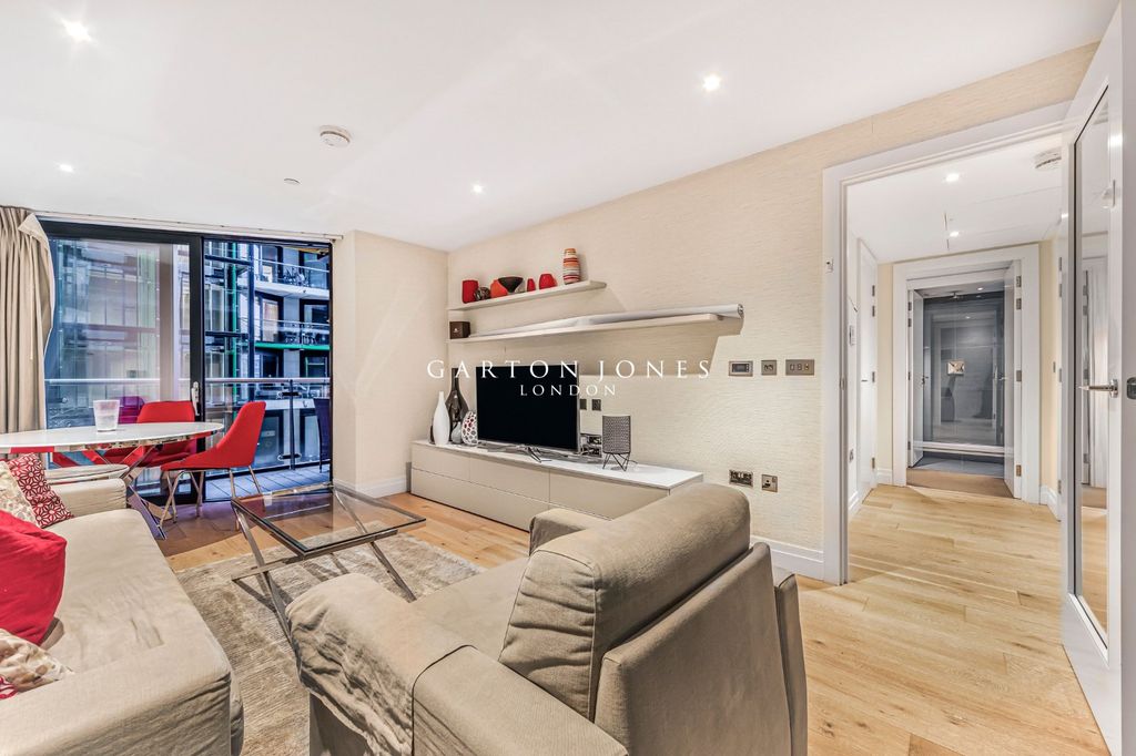 Property photo 3 of 12 Picture No. 06