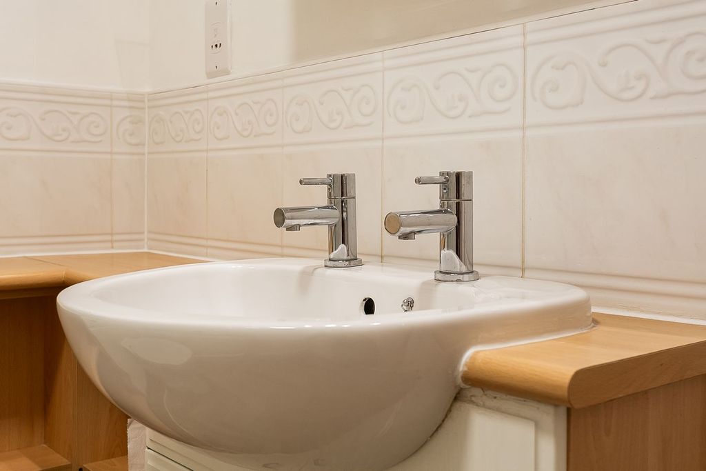 Additional image 19 of 2 bed flat for saleGorgie Road, Gorgie, Edinburgh EH11