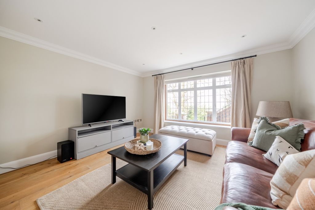 Additional image 12 of 5 bed detached house to rentMerlewood, Sevenoaks TN13