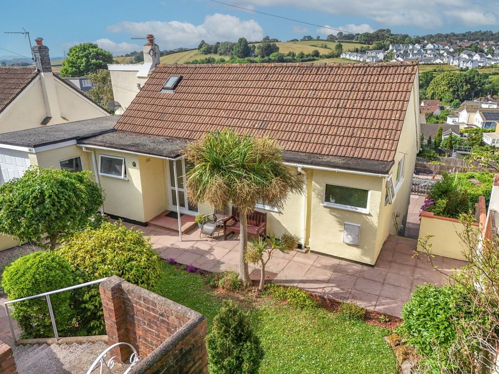 Property photo 1 of 28