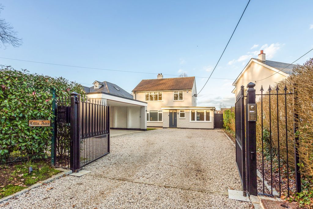 Property photo 1 of 31