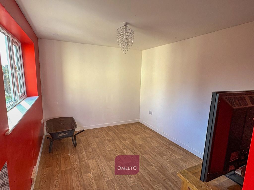 Property photo 2 of 4 Office For Sale