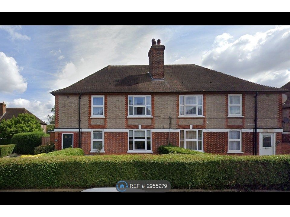 Property photo 2 of 10 Top Left Flat
