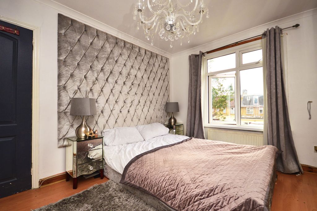 Property photo 1 of 14 4 Bedroom Terraced House To Rent